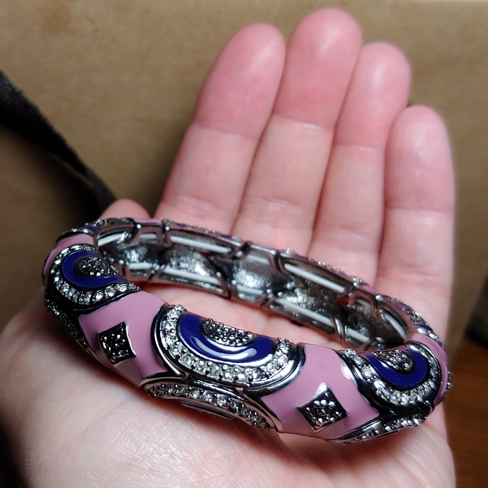 *SOLD* Beautiful Sparkly Purple Bracelet
